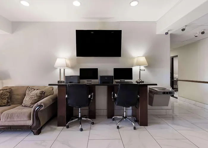 Hotel Mainstay Extended