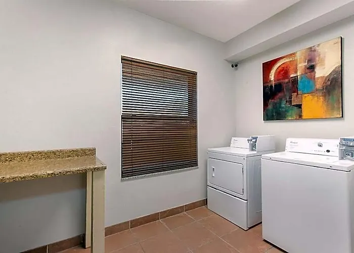 Hotel Mainstay Extended 4*